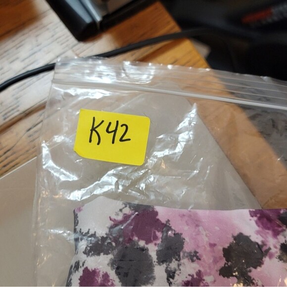 Converse Pink Foam High Waist Spandex Athletic Spandex Shorts Size Girls Large - Picture 12 of 12